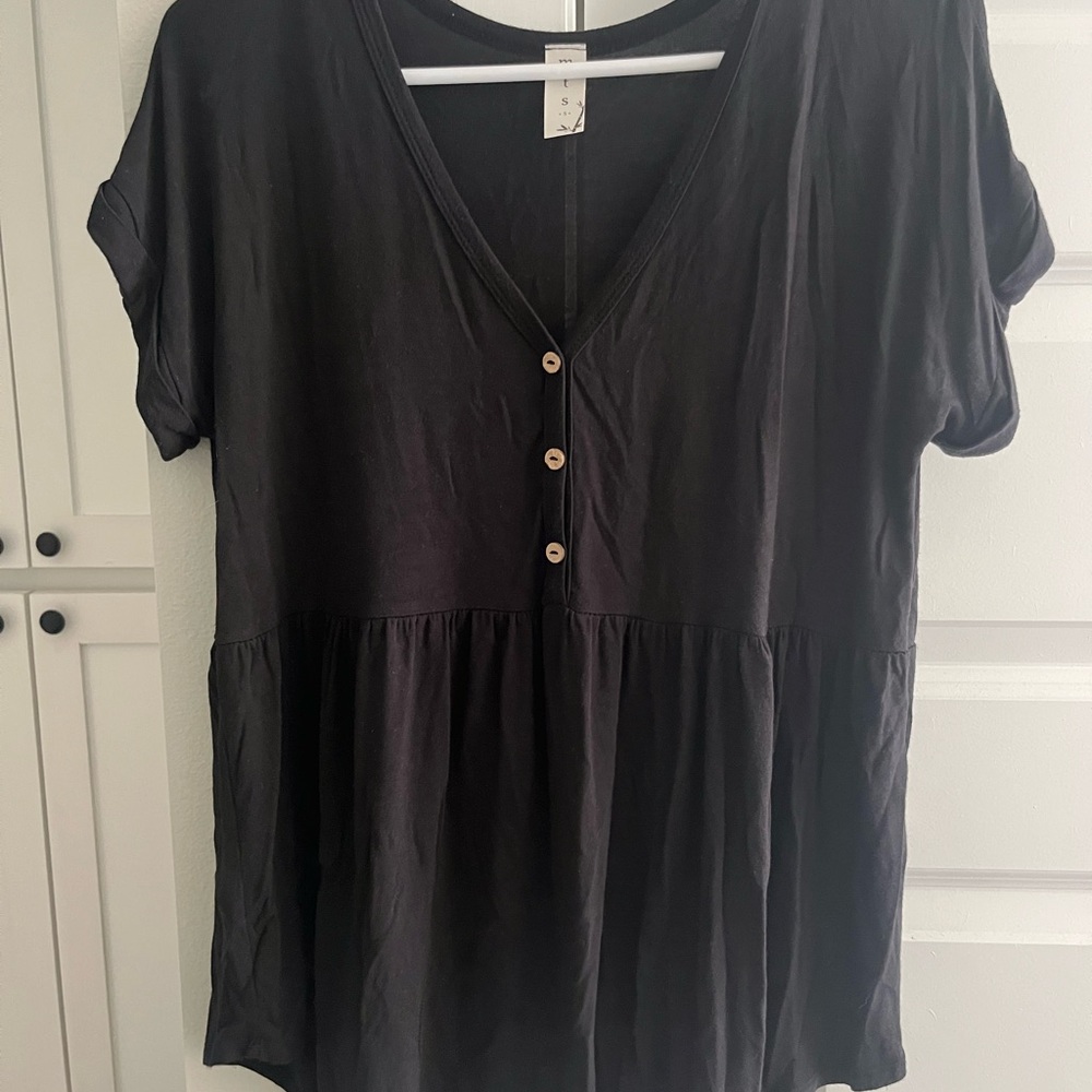 mts Black V-Neck Button Peplum Tunic